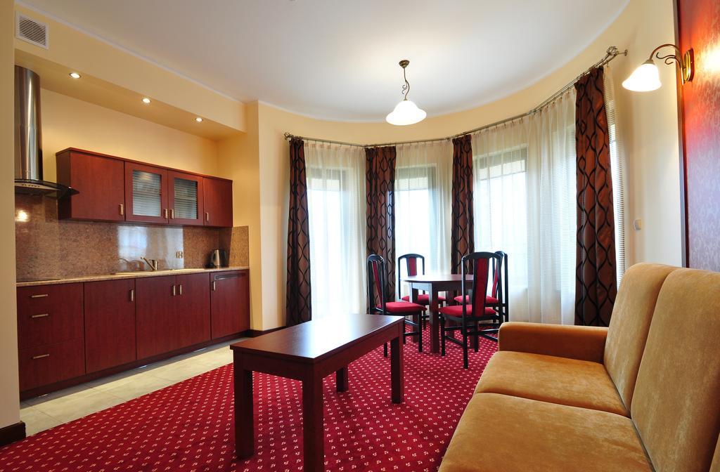 קריניצה מורסקה Apartamenty Continental מראה חיצוני תמונה